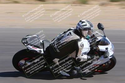 media/Oct-01-2023-SoCal Trackdays (Sun) [[4c570cc352]]/Turn 7 Inside (11am)/